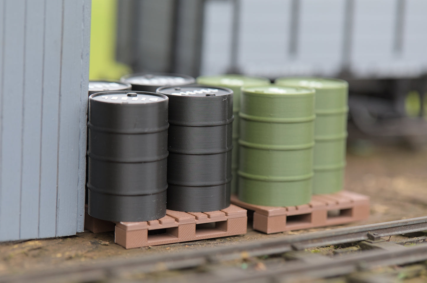 16mm Pallets and Barrels
