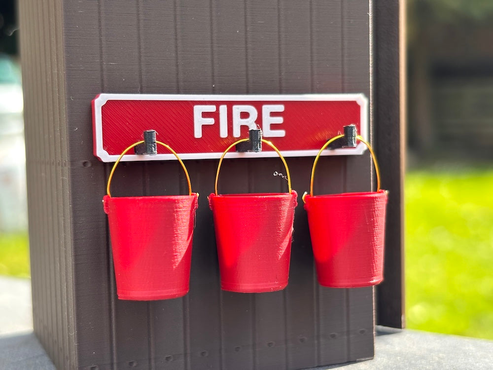 Fire Bucket Set