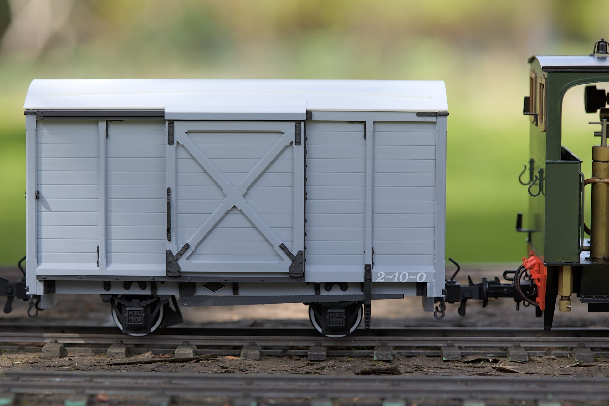 W&L Box Van